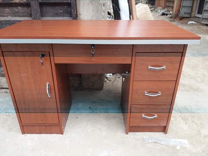 001 Executive Office Table